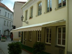 Nezakrytá markýza na terasu